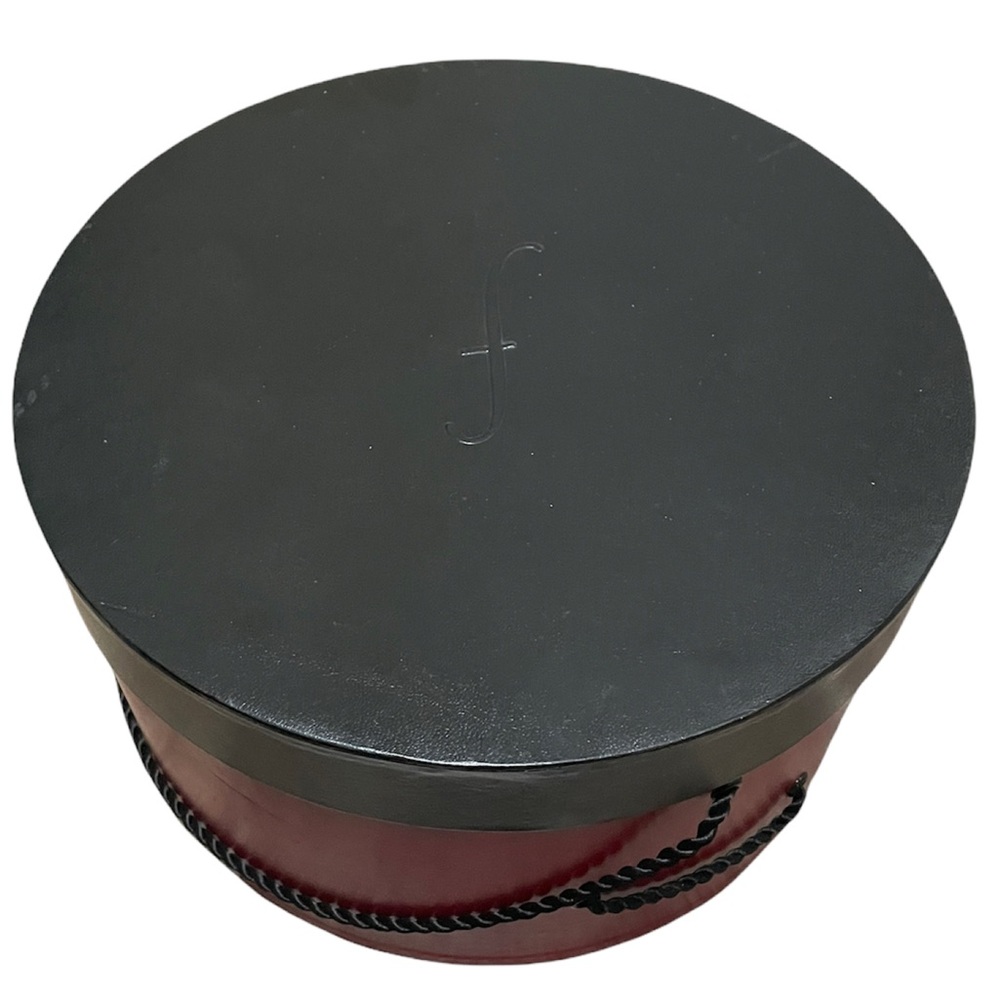 Frederick’s of Hollywood red & black hat box - Picture 2 of 5